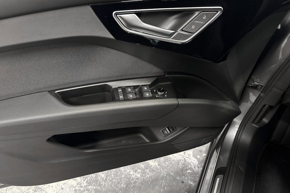 Audi Q4 e-tron 45 S-line Edition 5d