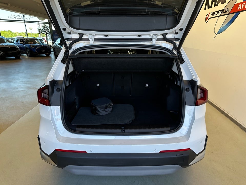 BMW iX1 eDrive20 5d