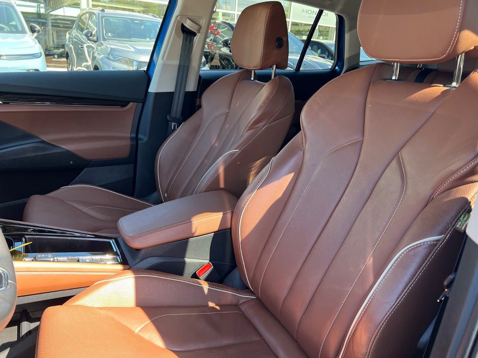 Skoda Enyaq 60 iV ecoSuite 5d