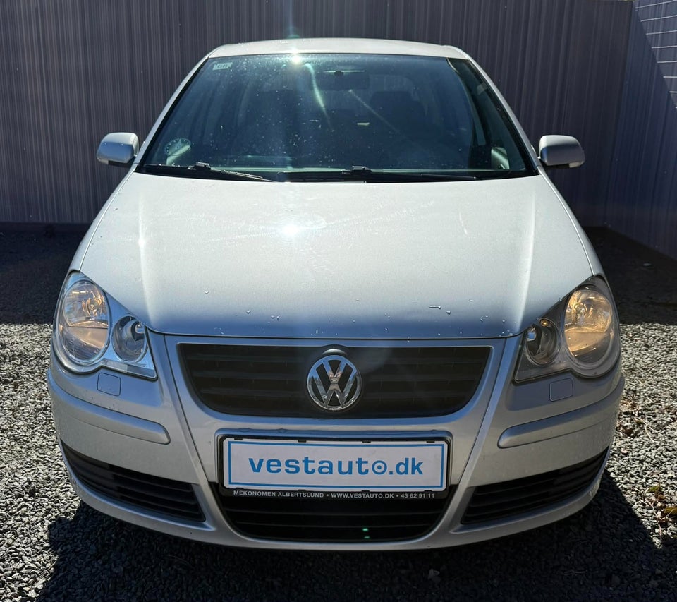 VW Polo 1,4 Trendline 75 5d