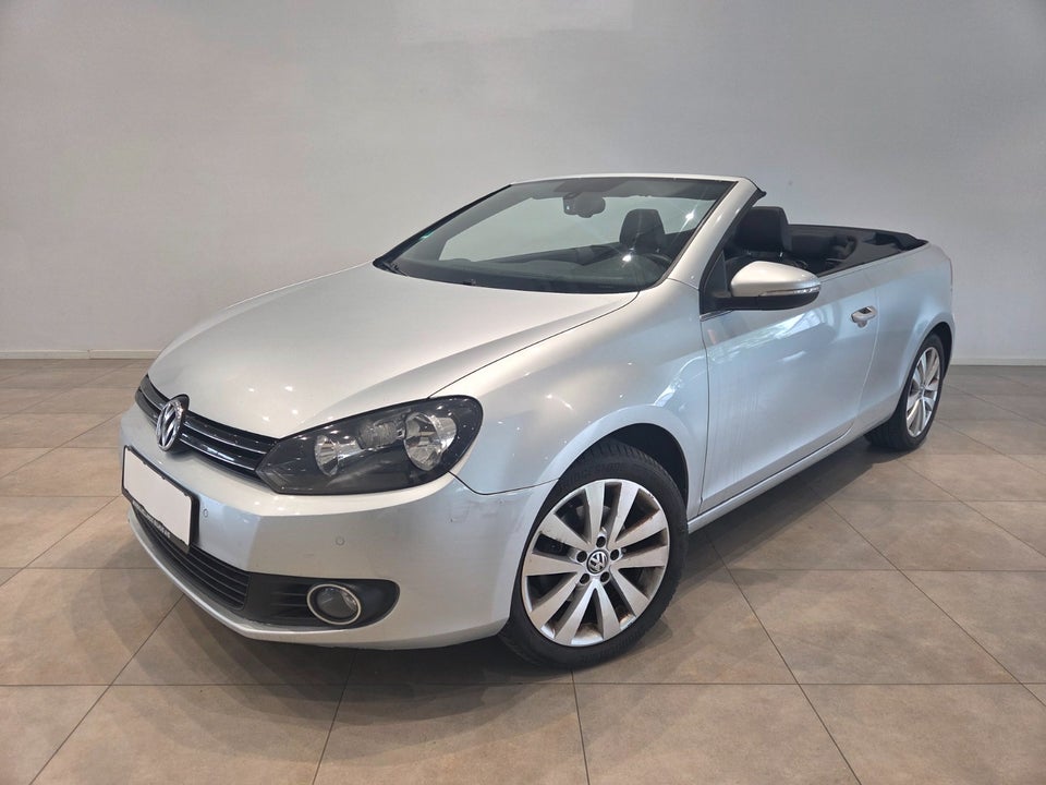 VW Golf VI 1,6 TDi 105 Comfortline Cabriolet 2d
