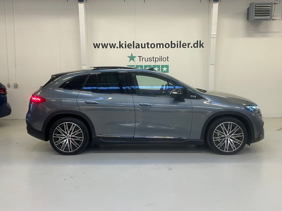 Mercedes EQE300 SUV AMG Line 5d