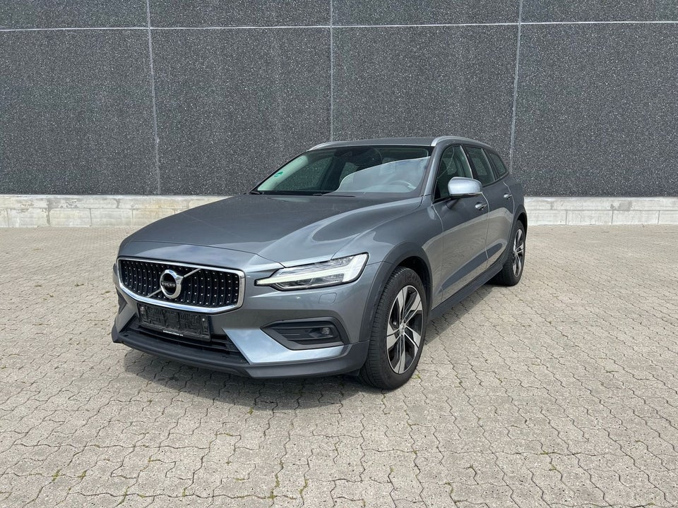 Volvo V60 CC 2,0 D4 200 Polestar aut. AWD 5d