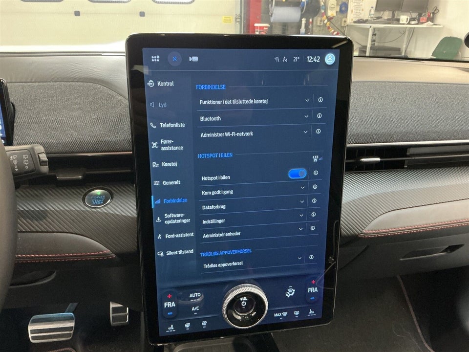 Ford Mustang Mach-E 98 Premium Extended Range 5d