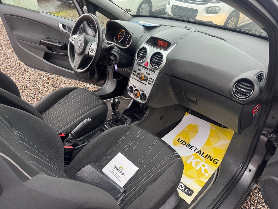 Opel Corsa 1,0 12V Edition 3d