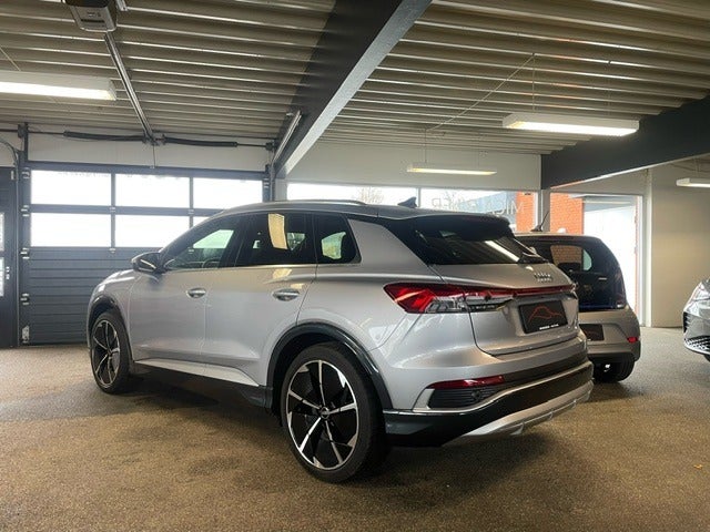 Audi Q4 e-tron 50 S-line quattro 5d