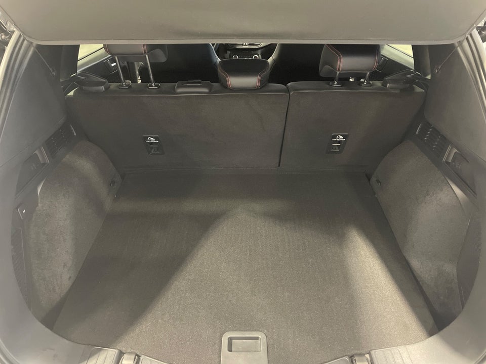 Ford Kuga 2,5 PHEV ST-Line X CVT 5d