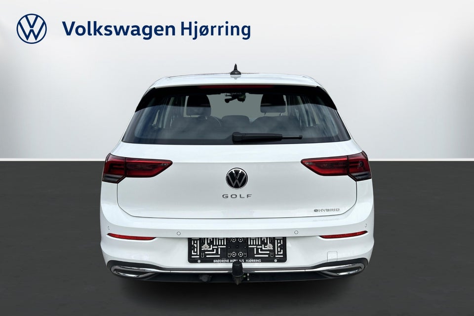 VW Golf VIII 1,4 eHybrid DSG 5d