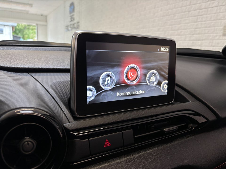 Mazda MX-5 1,5 SkyActiv-G 131 Roadster Edition 2d