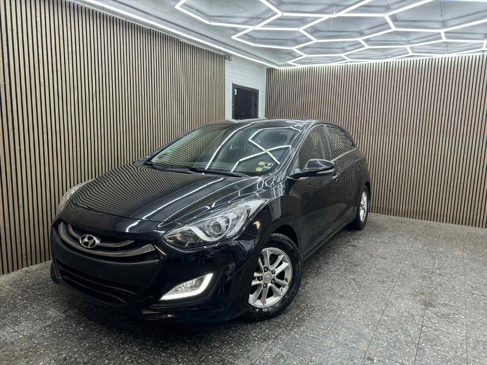 Hyundai i30 1,6 CRDi 128 Style aut. 5d