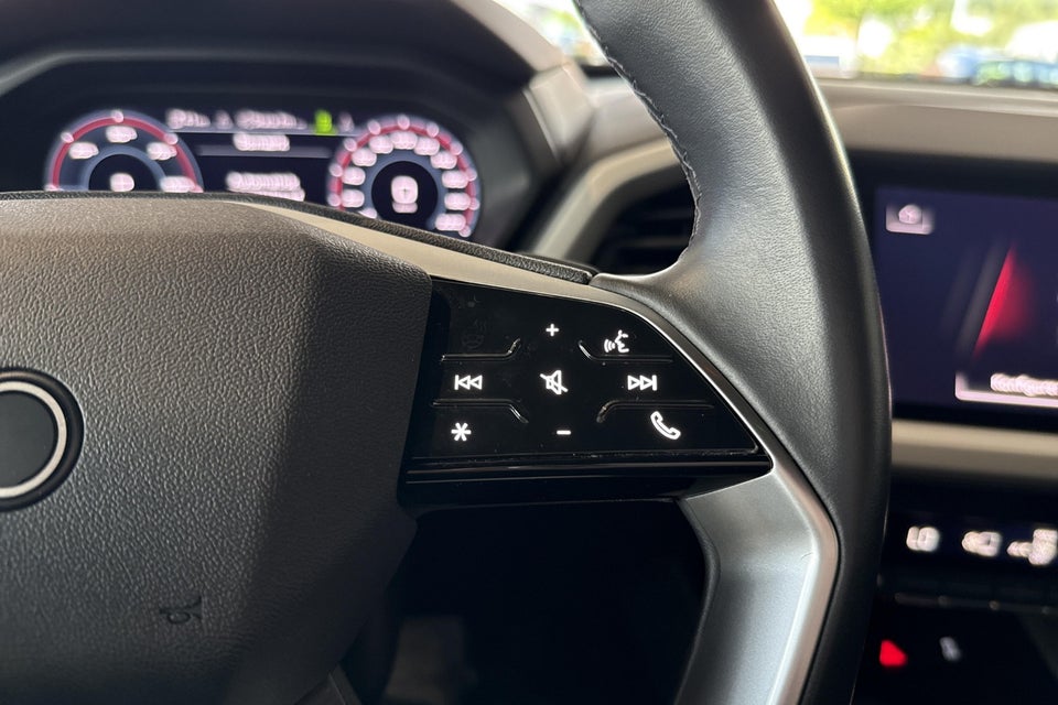 Audi Q4 e-tron 40 Attitude S-line 5d