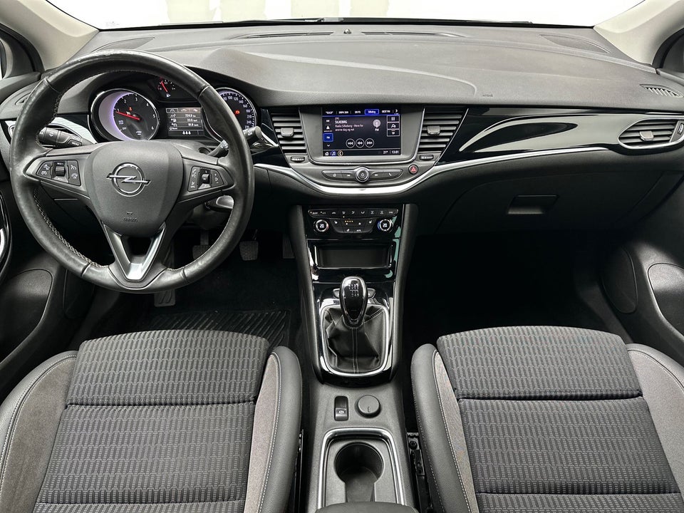 Opel Astra 1,5 D 105 Elegance 5d