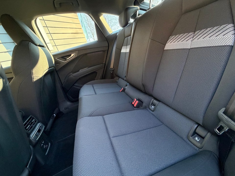 Audi Q4 e-tron 40 Attitude Sportback 5d