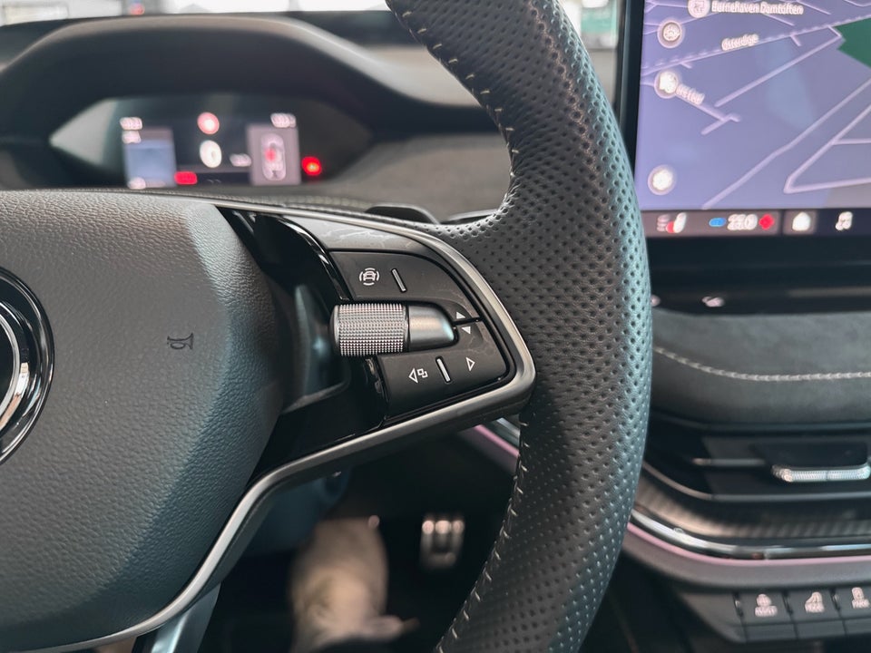 Skoda Enyaq iV RS Maxx 5d