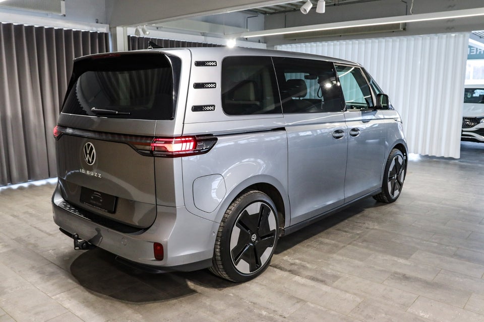 VW ID.Buzz 77 Pro Design SWB 5d