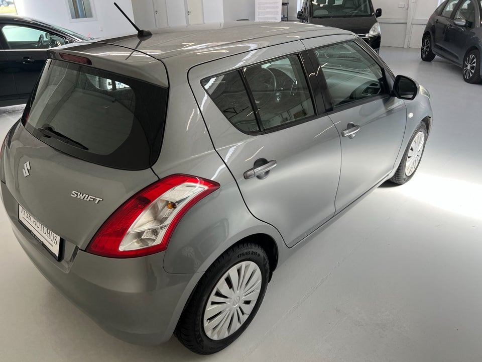 Suzuki Swift 1,2 Dualjet Comfort 5d