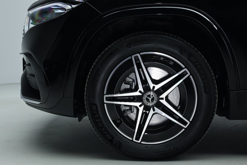 Mercedes EQA350 AMG Line 4Matic 5d
