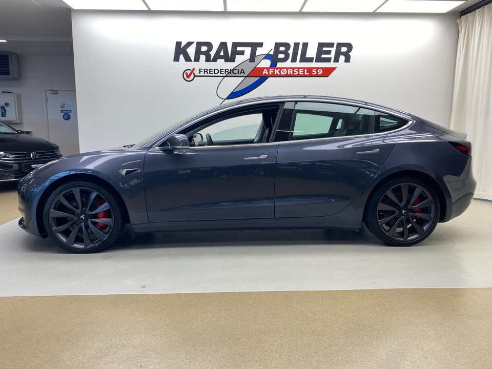 Tesla Model 3 Performance AWD 4d