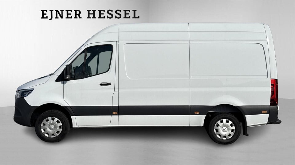 Mercedes Sprinter 317 2,0 CDi A2 Kassevogn aut. RWD