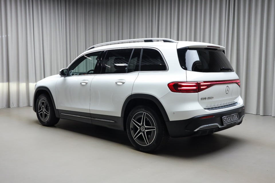Mercedes EQB250+ AMG Advance 5d