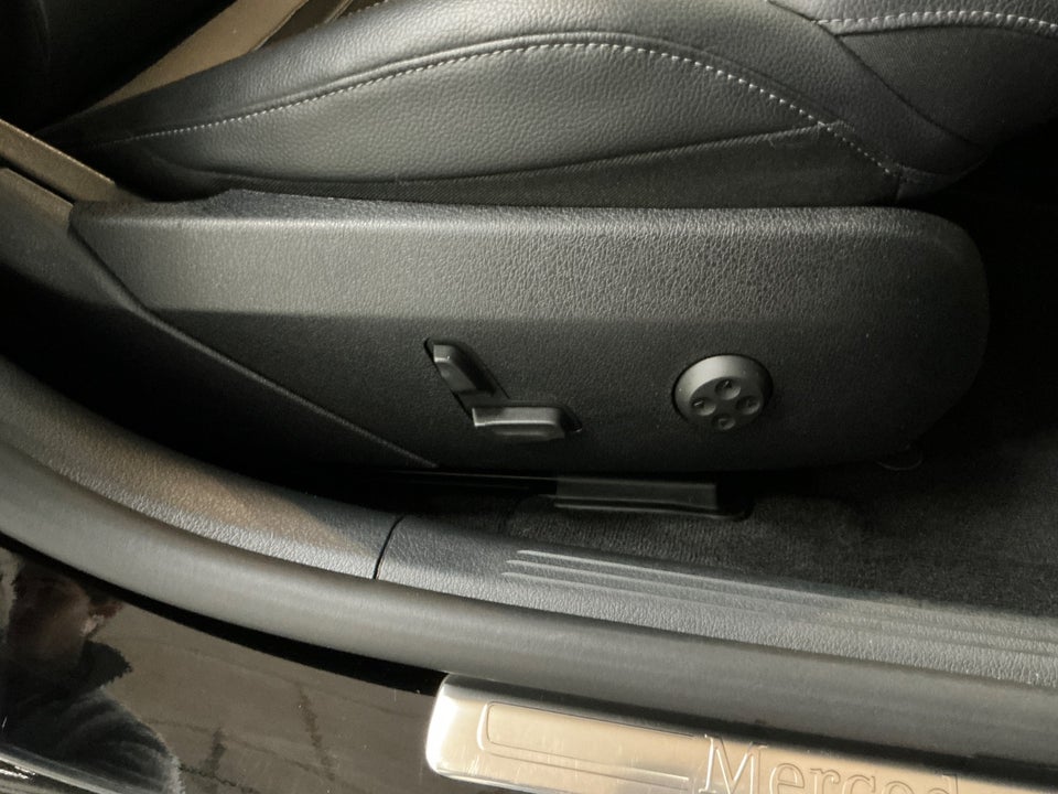 Mercedes C300 e 2,0 Advantage AMG stc. aut. 5d