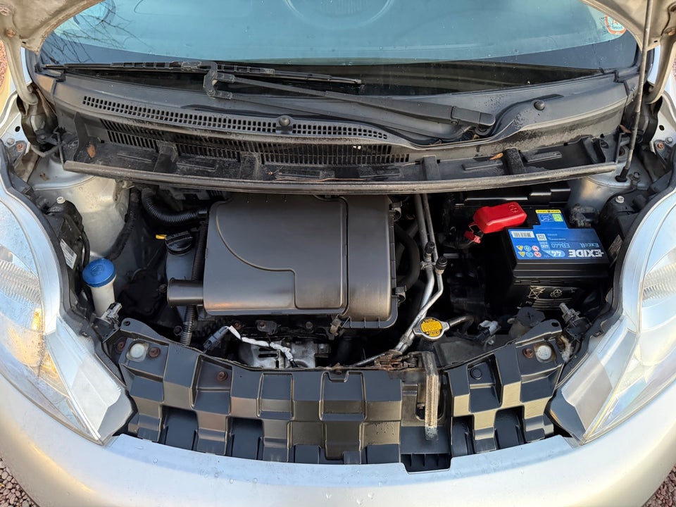 Peugeot 107 1,0 Motion Air 5d