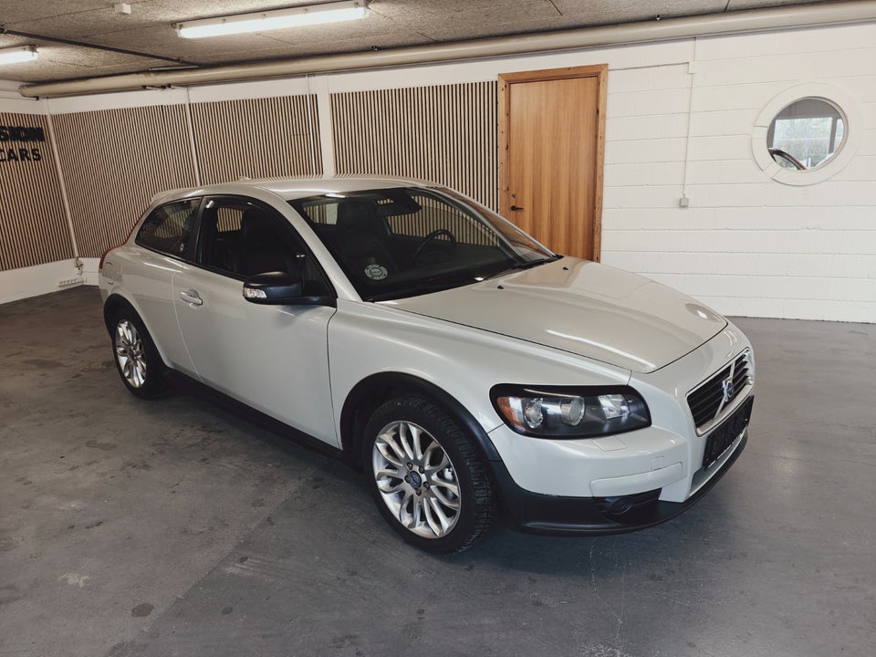 Volvo C30 1,6 Sport Celebration 3d