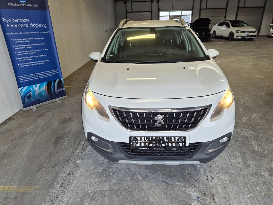 Peugeot 2008 1,6 BlueHDi 100 Active 5d