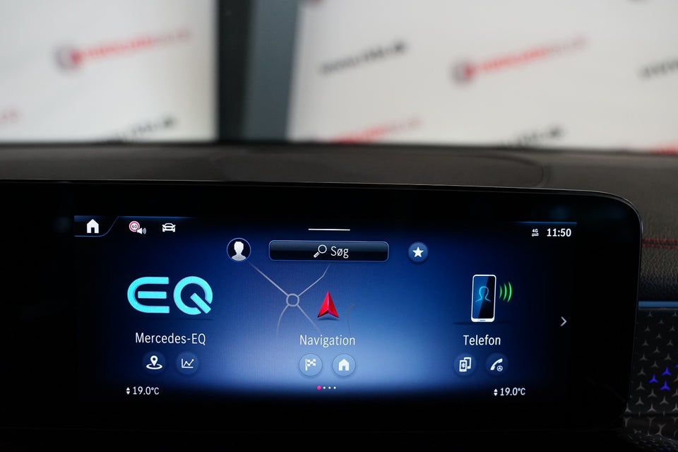 Mercedes EQB300 AMG Line 4Matic 5d