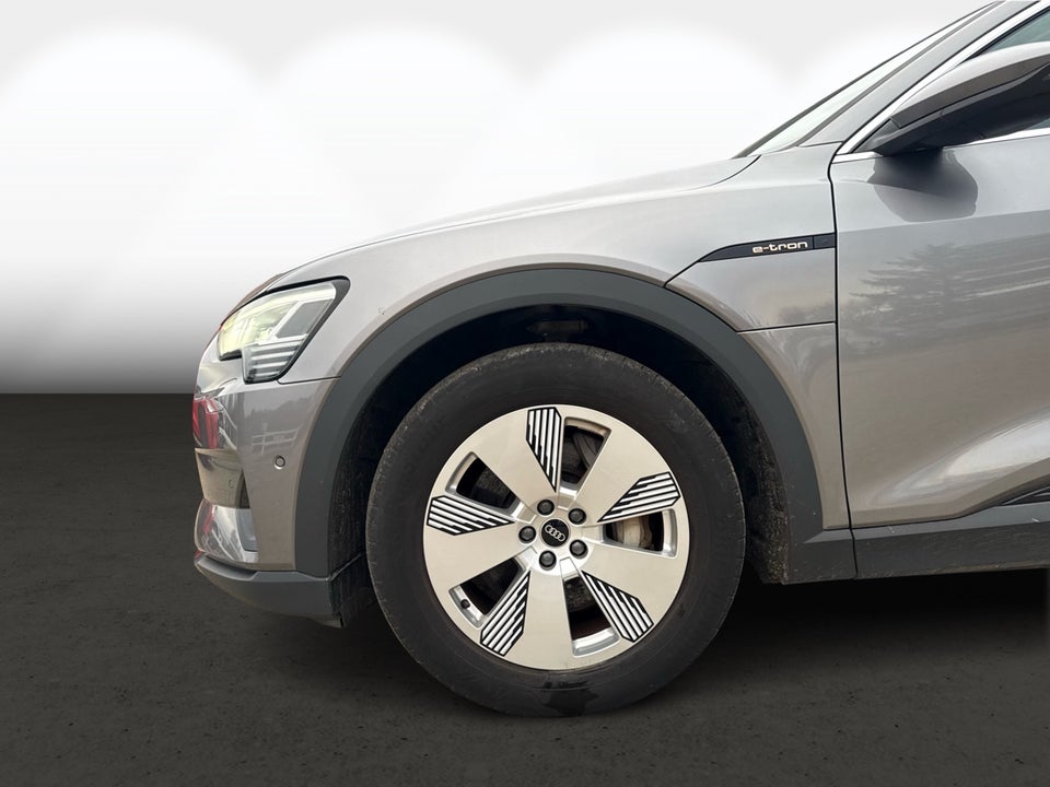 Audi e-tron 50 quattro 5d