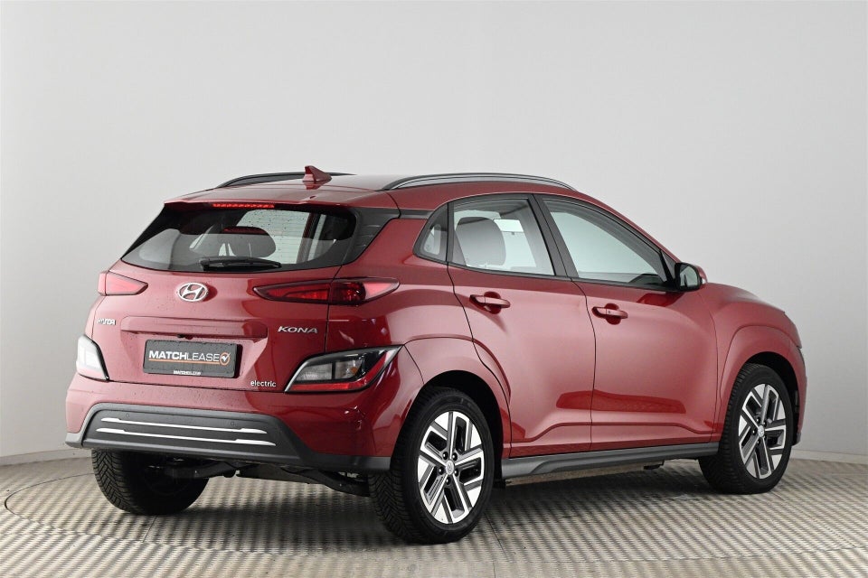 Hyundai Kona 64 EV Essential 5d
