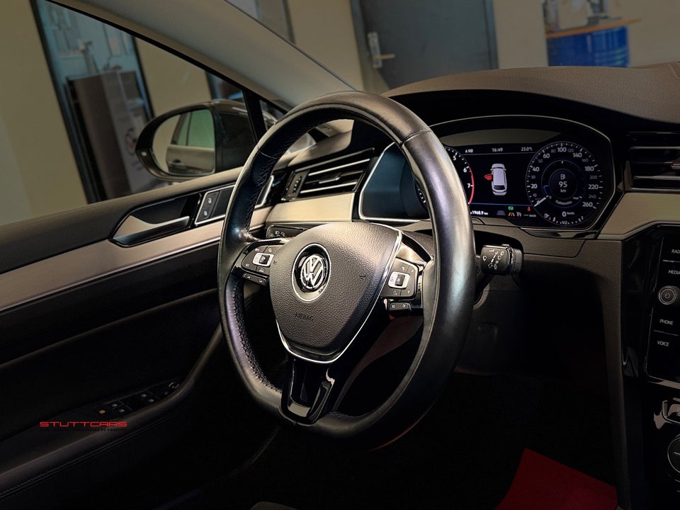 VW Passat 1,4 TSi 150 Highline Premium DSG 4d