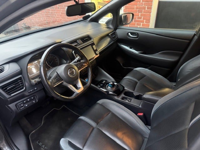 Nissan Leaf 62 e+ Tekna 5d