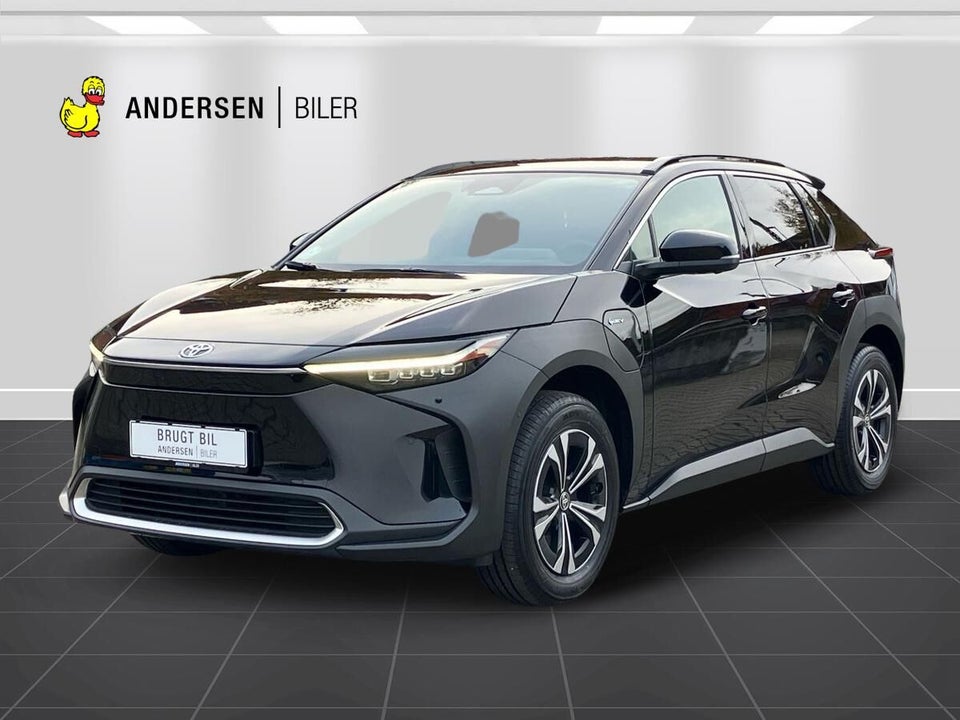 Toyota bZ4X Executive 5d