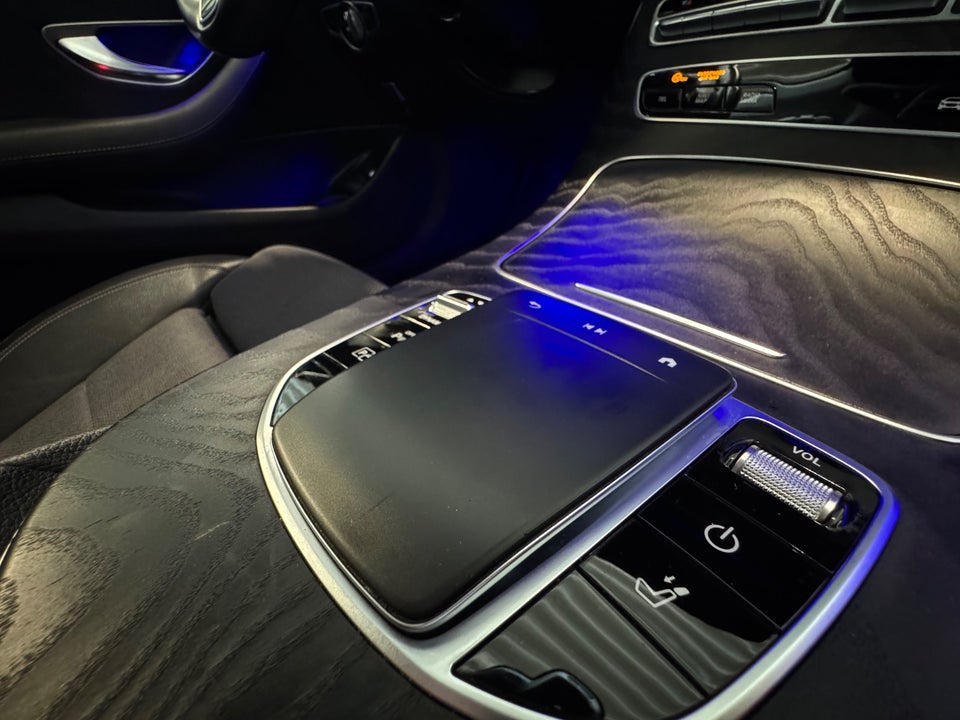 Mercedes E300 de 2,0 stc. aut. 4Matic 5d