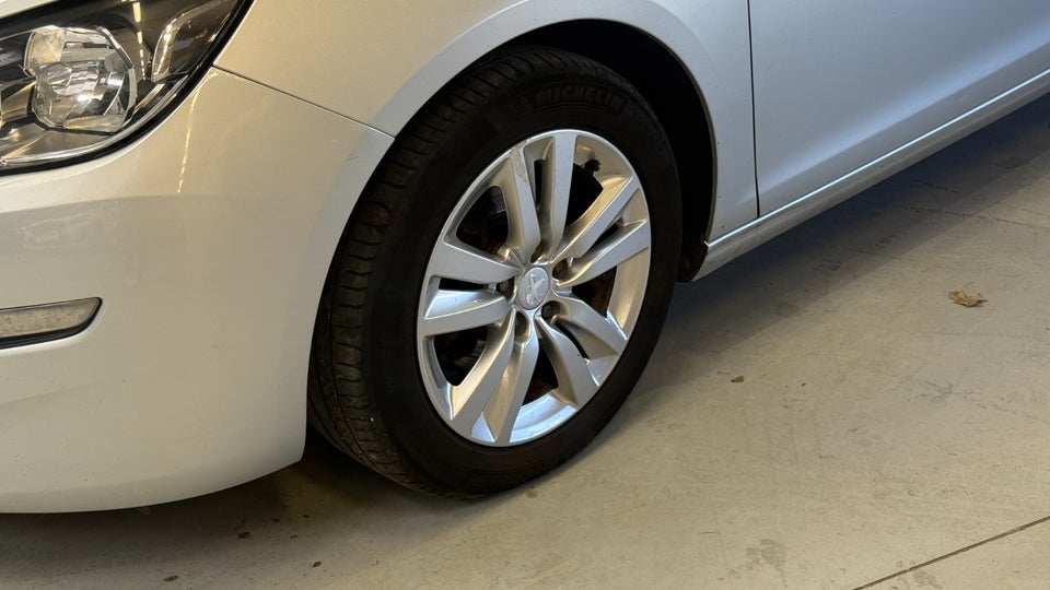 Peugeot 308 1,6 BlueHDi 120 Active SW 5d