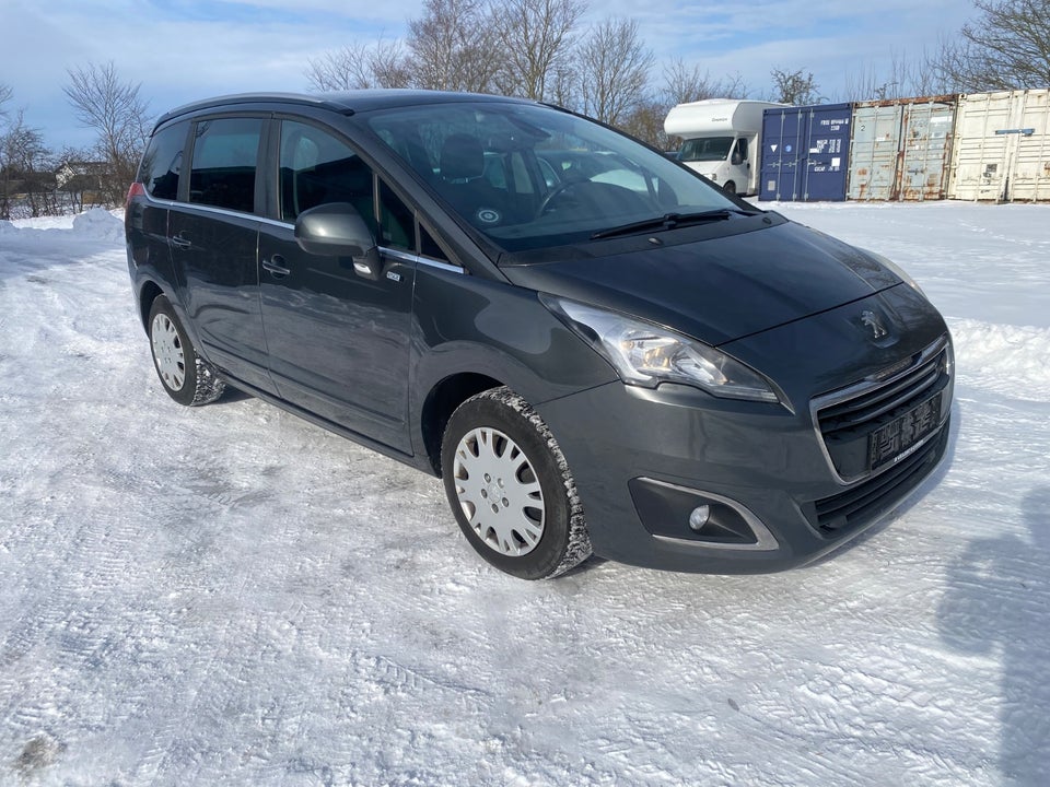 Peugeot 5008 1,6 BlueHDi 120 Style 7prs 5d