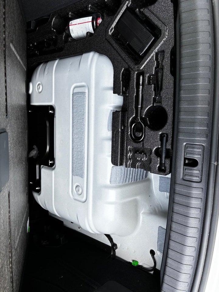 Audi Q3 45 TFSi e Attitude plus S-tr. 5d