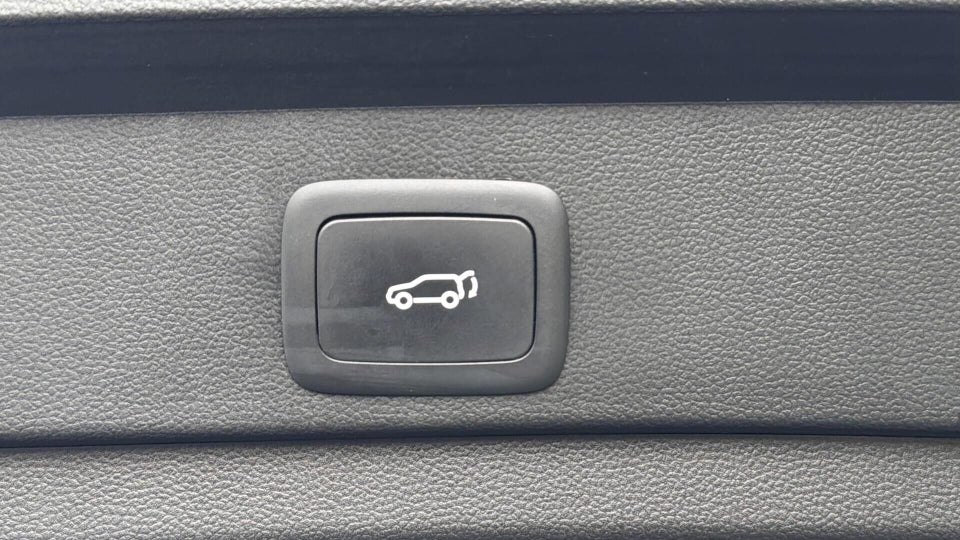 MG Marvel R Luxury 5d