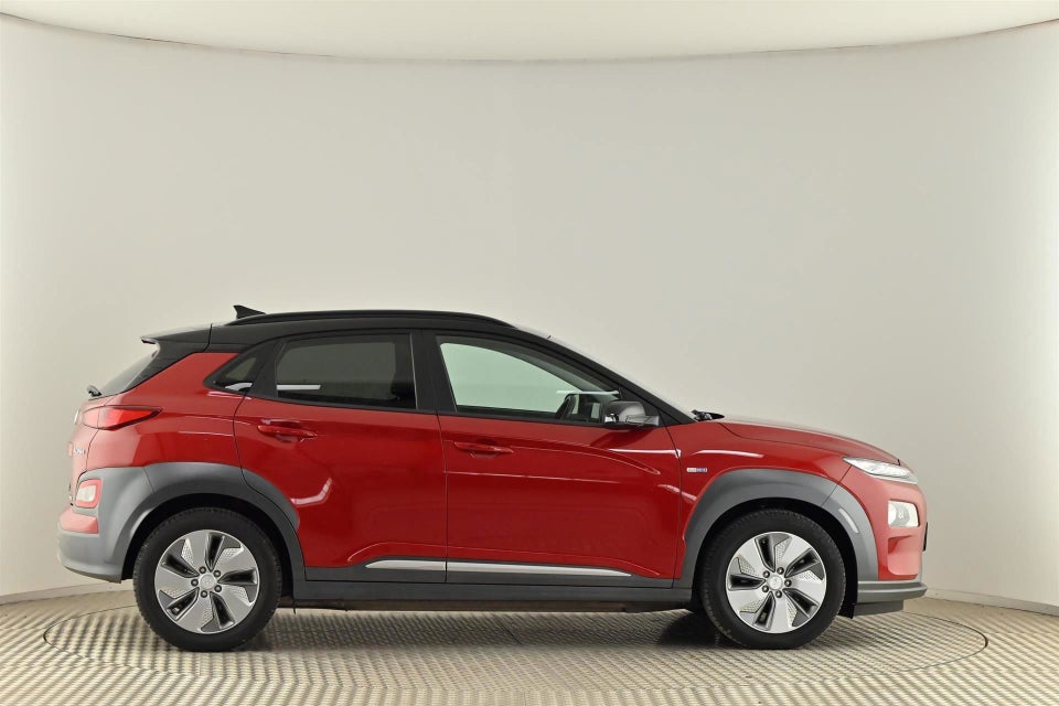 Hyundai Kona 64 EV Premium 5d