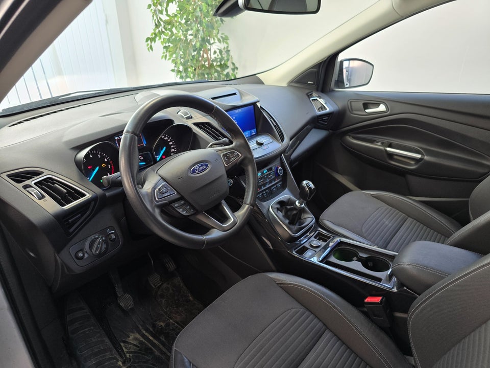 Ford Kuga 1,5 SCTi 150 Titanium 5d