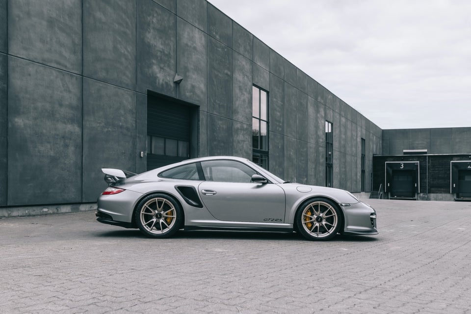 Porsche 911 GT2 RS 3,6 Coupé 2d