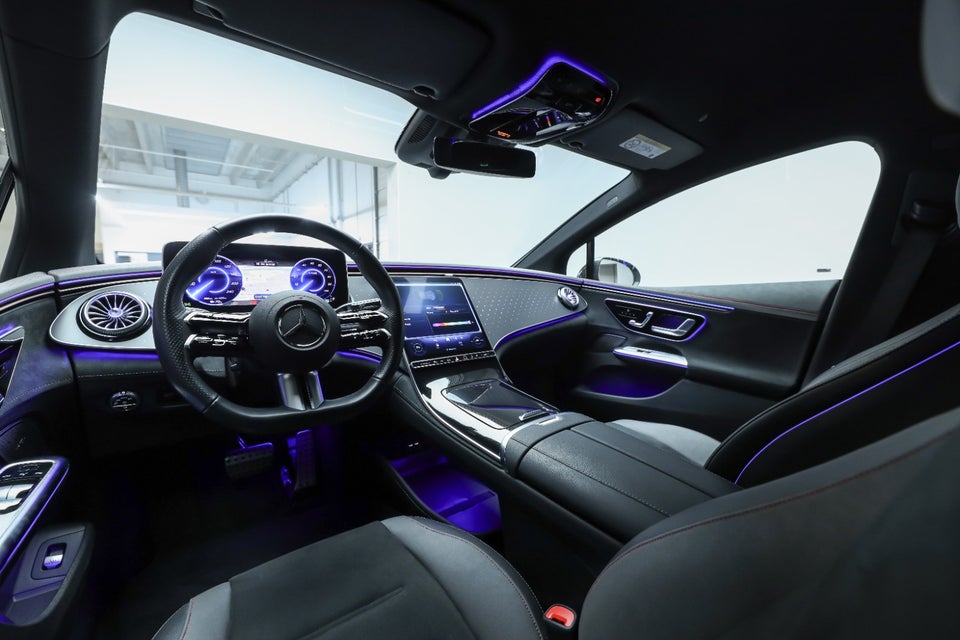 Mercedes EQE350 AMG Line 4d