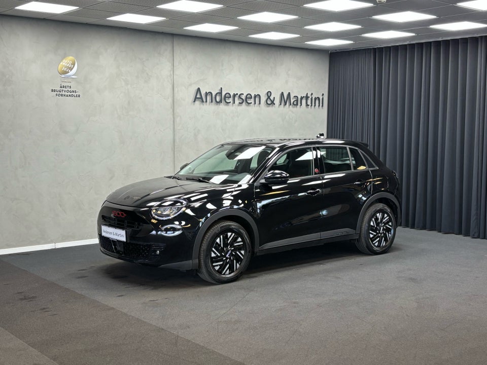 Fiat 600e 54 (RED) 5d