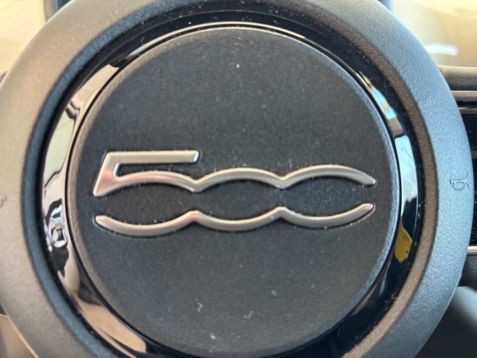 Fiat 500e 42 Icon 3d