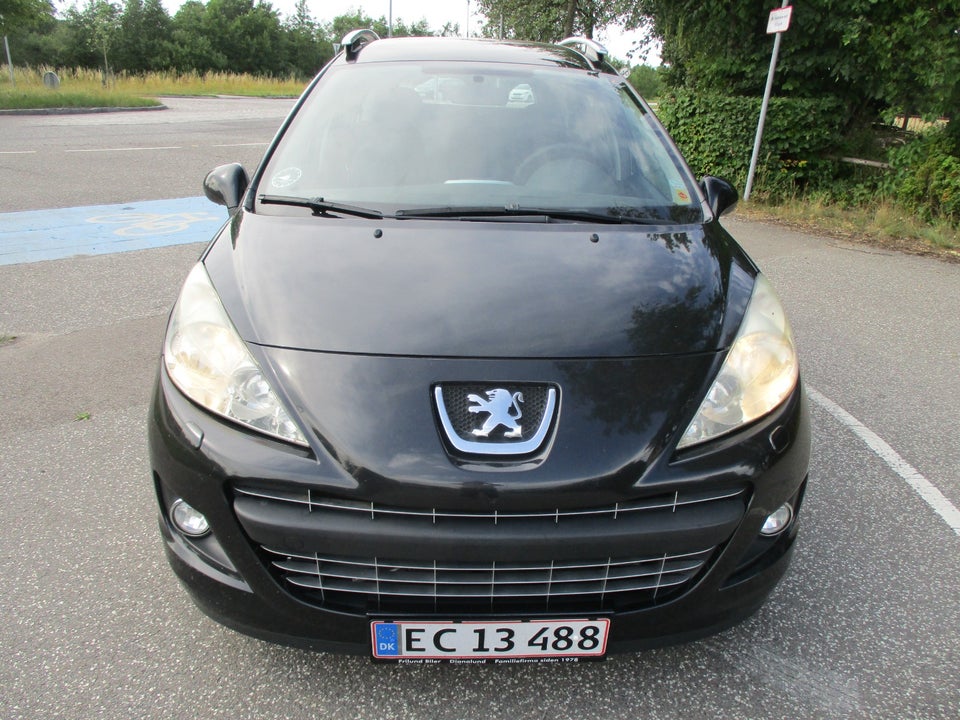 Peugeot 207 1,6 HDi 92 Active SW 5d