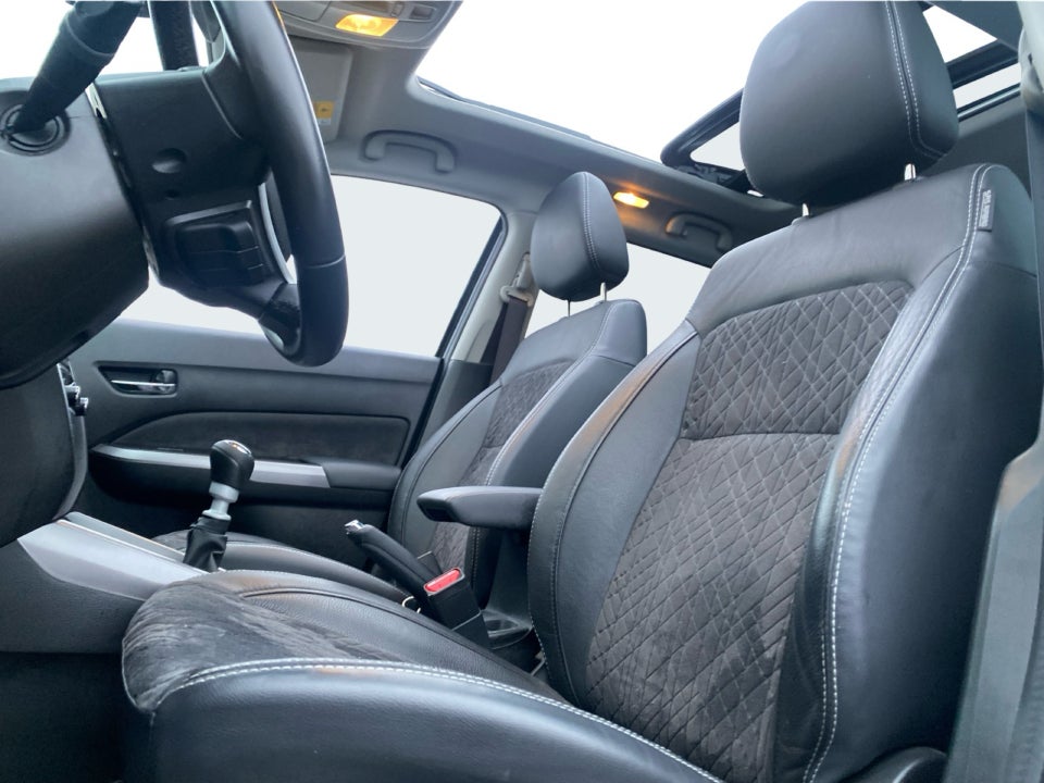 Suzuki Vitara 1,4 mHybrid Adventure 5d