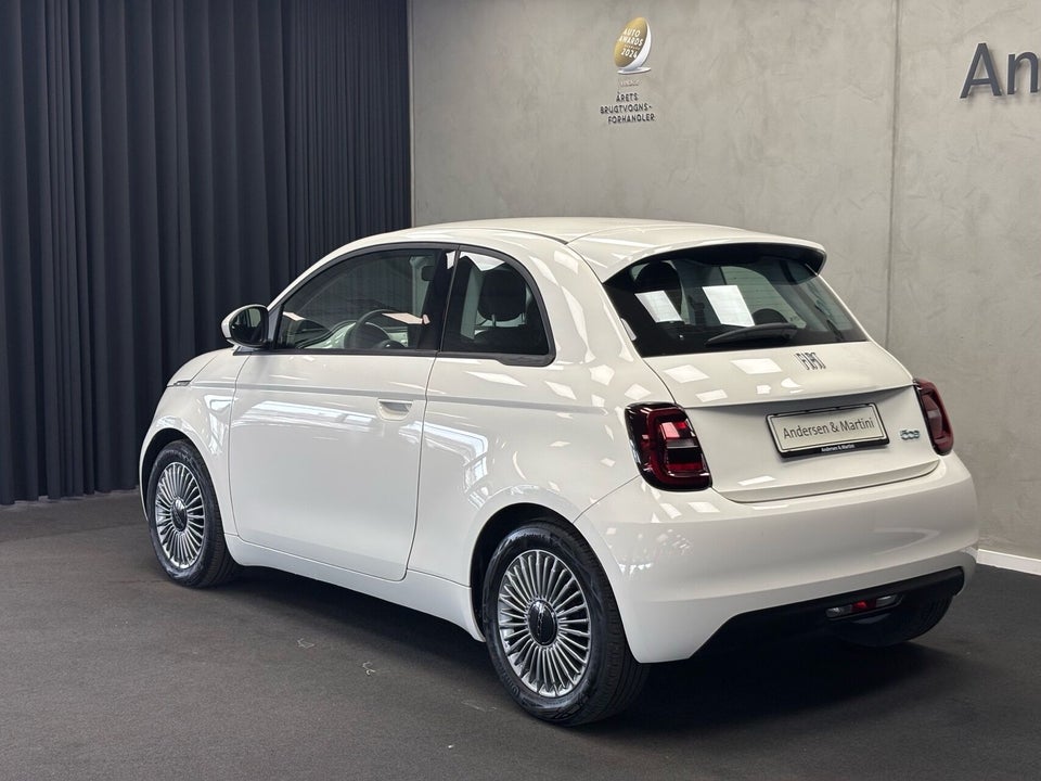 Fiat 500e 24 Icon 3d