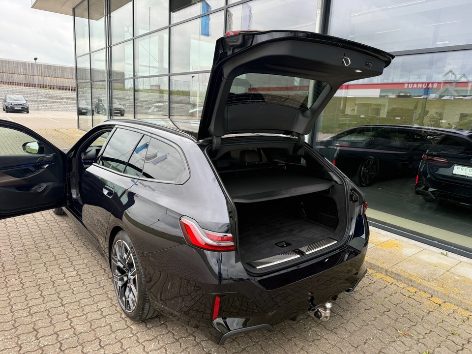 BMW i5 eDrive40 Touring M-Sport Pro 5d