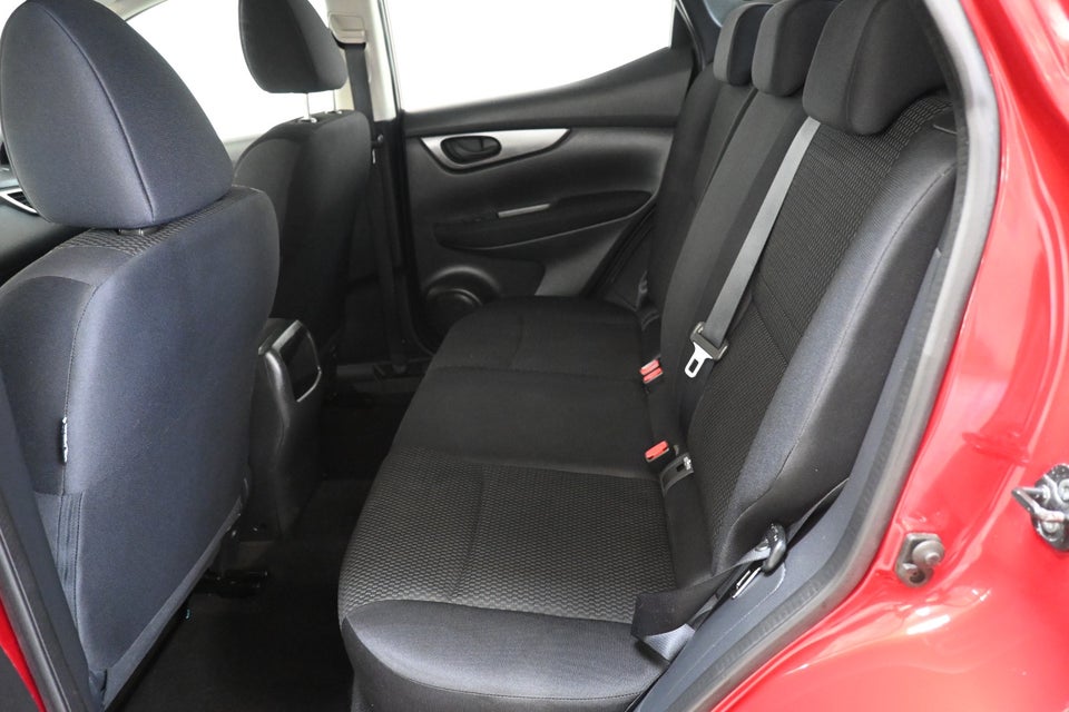 Nissan Qashqai 1,2 Dig-T 115 Visia City 5d